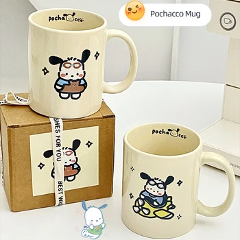 Sanrio חמוד Pochacco ספל קרמיקה אנימה Kawaii ילדים התלמידים 340ml ארוחת בוקר כוס חלב קריקטורה קפה Drinkware כוס קופסא מתנה